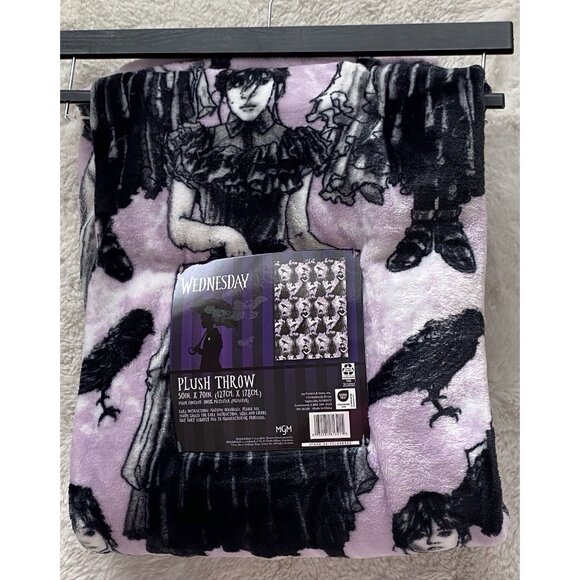 Wednesday Addams Dancing Netflix Show Soft Plush Throw 50” X 70” Purple Crow NEW - Picture 10 of 14